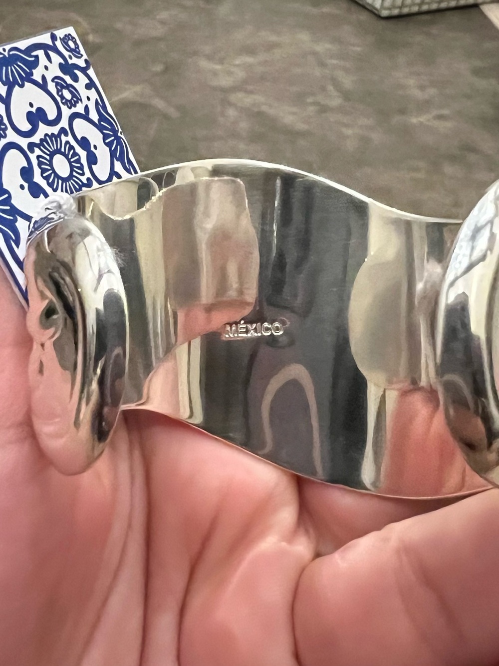 handcrafted Mexican sterling silver cuff bracelet - Picture 7 of 8